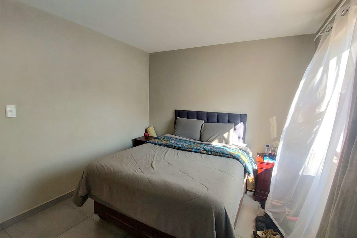 Your Perfect 2-Bed Unit: Backyard, Patio & Extra Storage - Photo 4