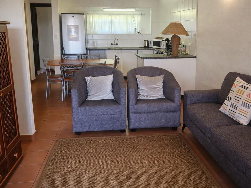 Coastal Living at Its Best – 3 Bedroom Fully Furnished Home to Rent in Port Edward - Photo 3