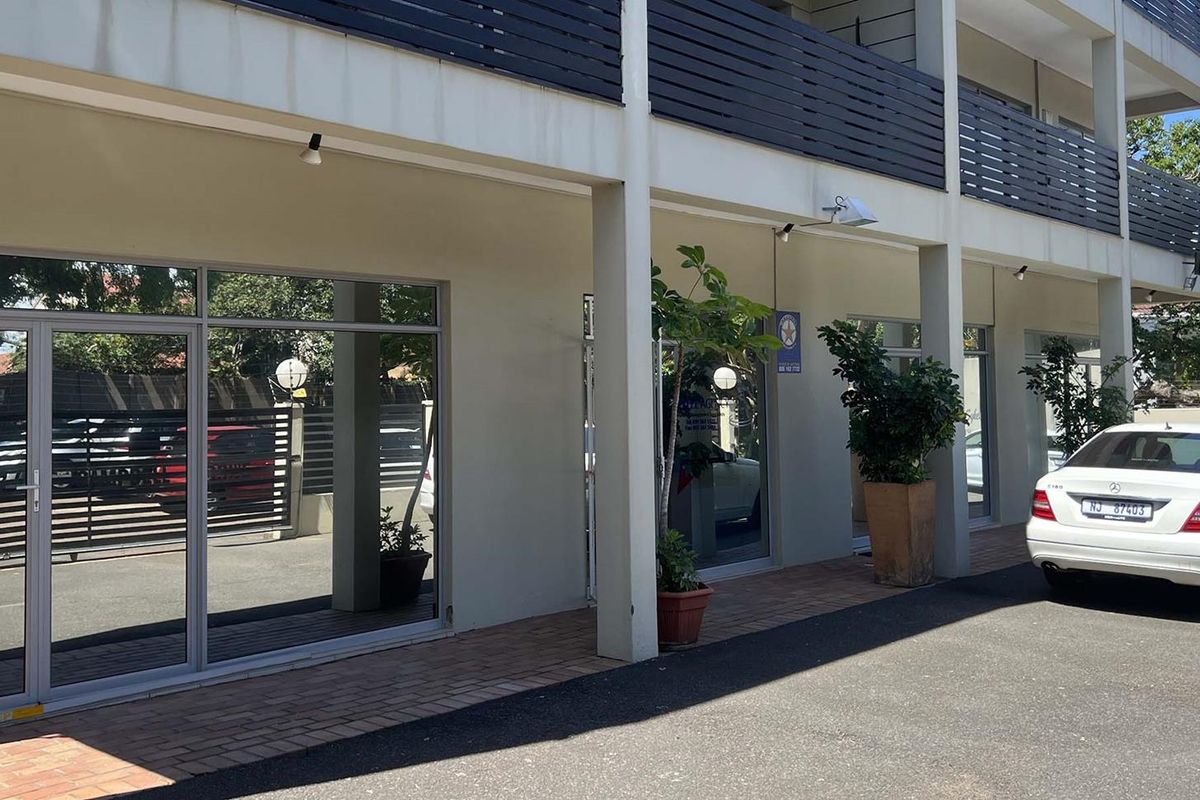 UNIQUE OFFICE SPACE IN THE HEART OF UMHLANGA – NO TRANSFER FEES! - Photo 3