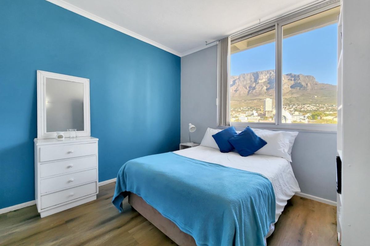 Ultimate Urban Living with Iconic Table Mountain Views - Photo 3