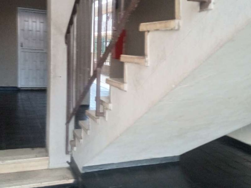 Stunning 2-bedroom apartment for Sale in Florida Lake - Photo 2