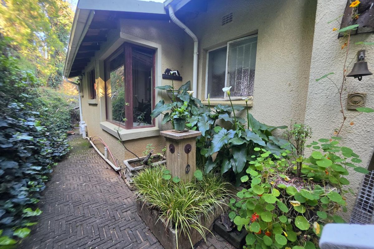 OWN YOUR TUSCAN HAVEN IN GLENVISTA - Photo 2