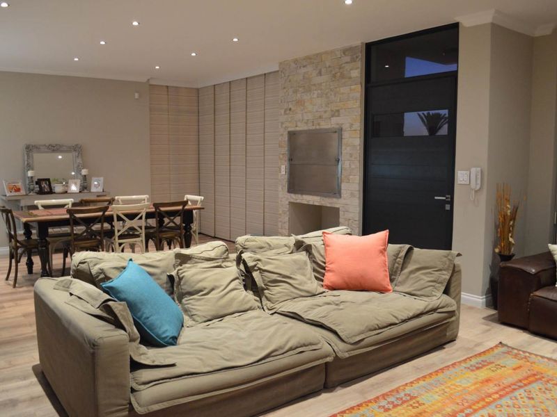 3 bedrooms House in Fairways Estate - Photo 3