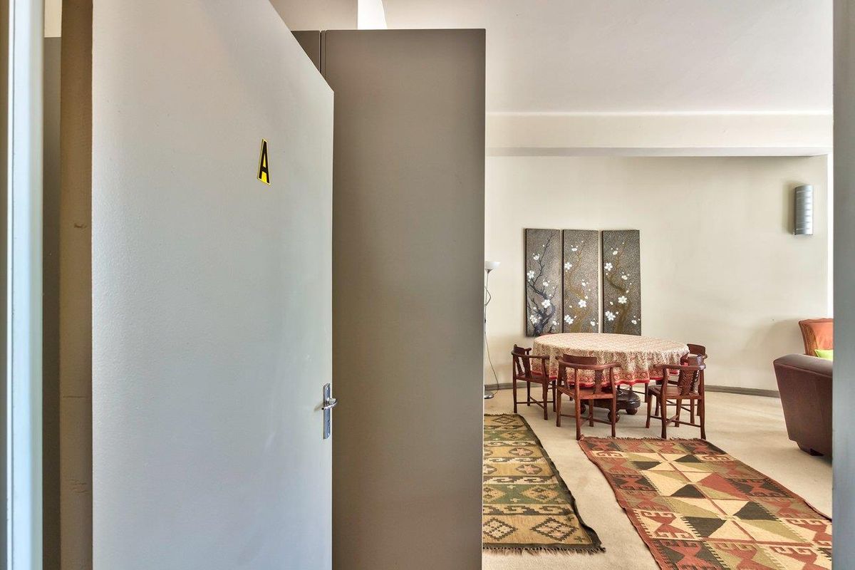 Dual-Unit Art Deco Investment in Cape Town CBD – Own a Piece of History - Photo 4