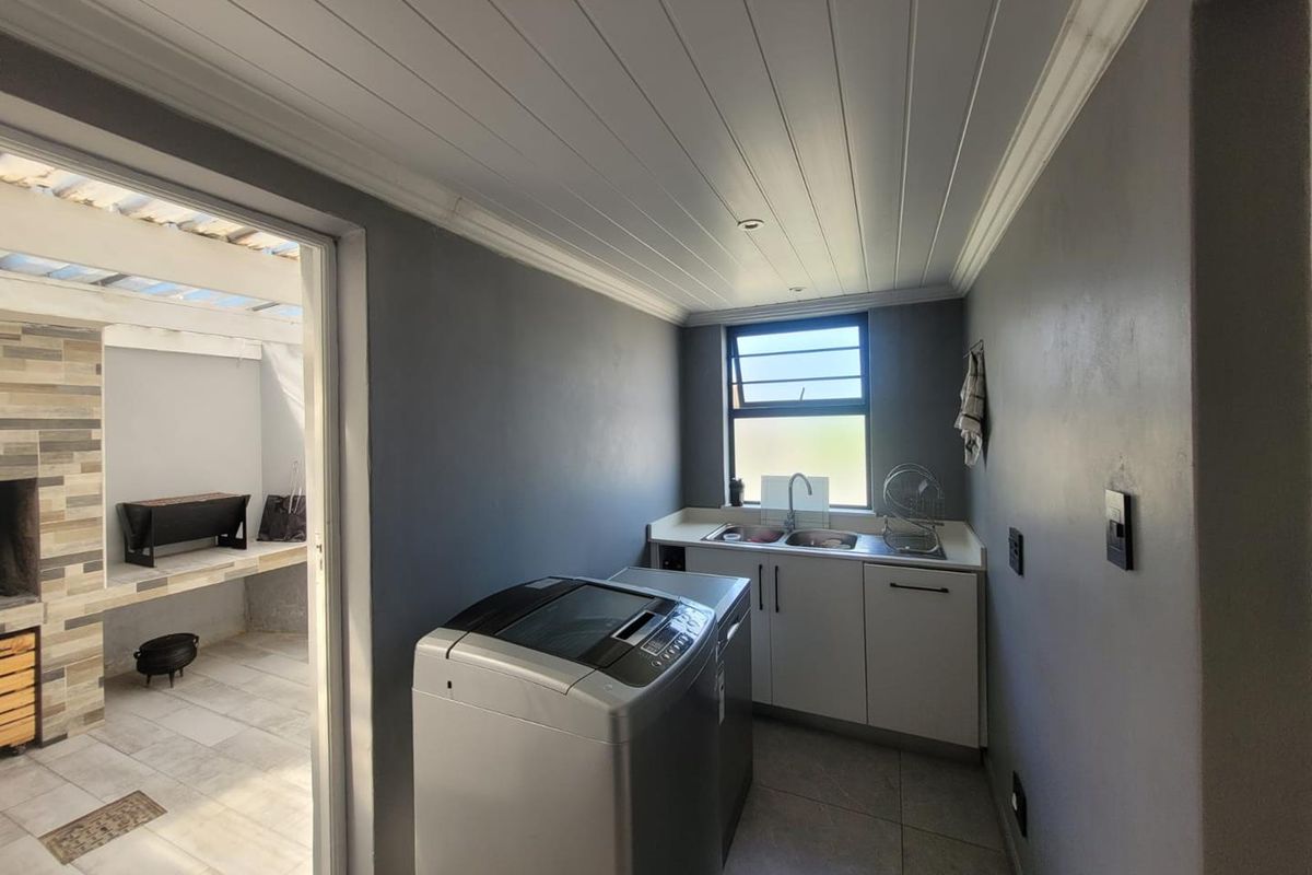 3 Bedroom House For Sale Levallia George - Photo 5