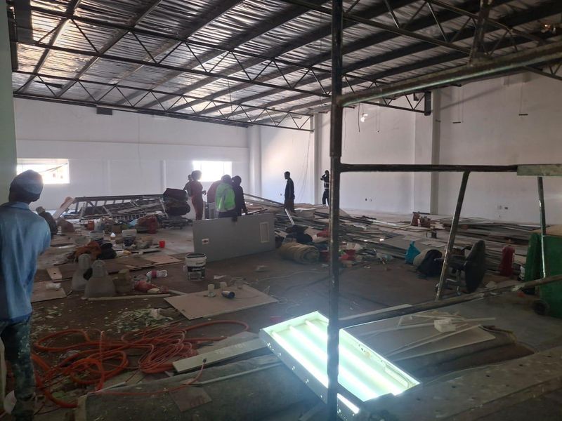 Office Space to let - Photo 4