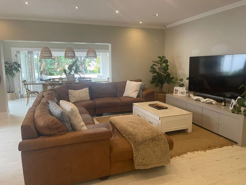 Hendra Estates - Where Luxury Meets Convenience Exquisite 3 Bedroom house for Sale!! - Photo 5