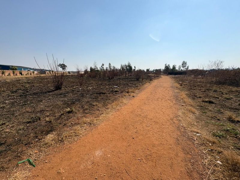 2.2ha Industrial 1 Zoned Vacant Land – Prime R59 Location - Photo 9