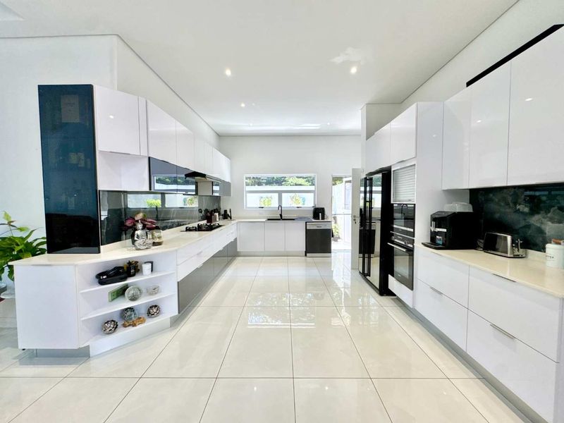 Hendra Estates - Exquisite Simplex For Sale In Stunning Kindlewood Estate - Photo 6