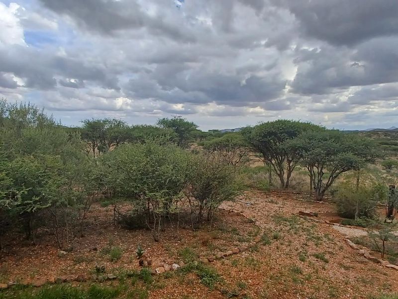 Escape to the Essence of Country Living – Auas View Estate N$8 850 000 CC - Photo 6