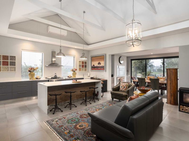 North-Facing Home with Lake and Mountain Views in the Acres at Pearl Valley Golf & Country Estate - Photo 3