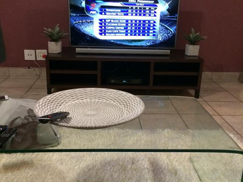 TWO BEDROOM APARTMENT IN MIDRAND : AVAILABLE 1 SEPTEMBER 2026 - Photo 9