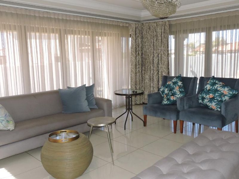 Modern 5 - Bedroom Home with 2 Flatlets in Savannah Country Estate - Photo 8