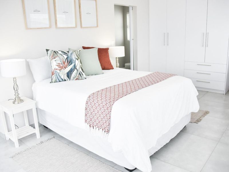 BEAUTIFUL, MODERN AND SPACIOUS HOUSE FOR SALE IN HENTIES BAY - Photo 10