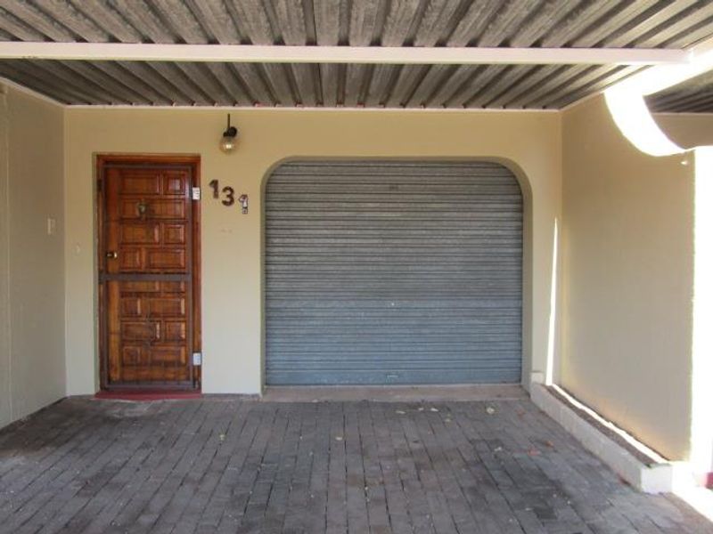 Secure Retirement Village for the Elderly. - Photo 2