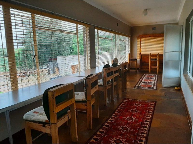 Riverfront 4-Bedroom Double Storey Home with Apartment in Barkly West - Photo 9