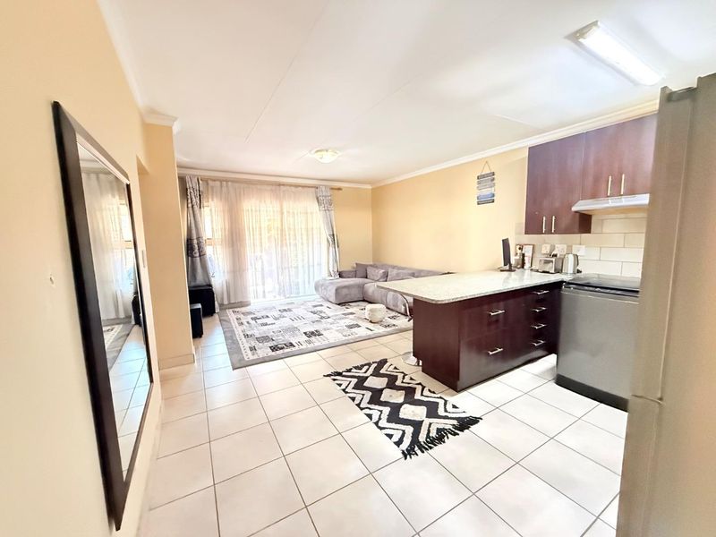 Convenient Location Meets Style and Comfort in One Home - Photo 1