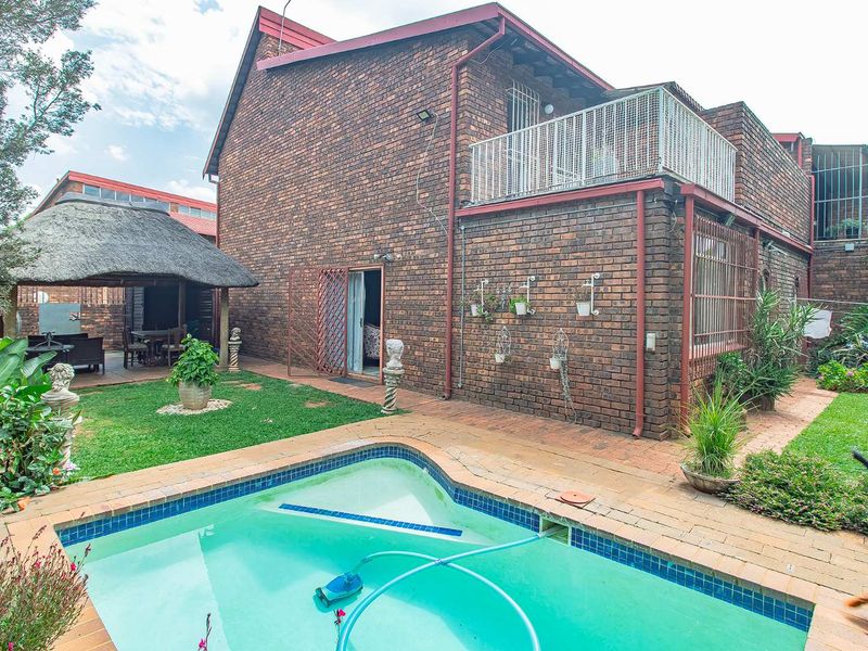 Attractive lock-up-and-go - Photo 2