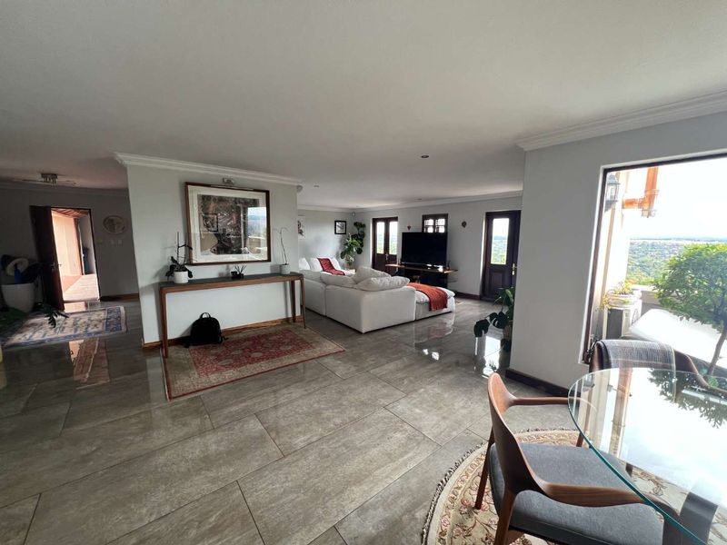 MAGNIFICENT LUXURY PROPERTY FOR RENT - Photo 3