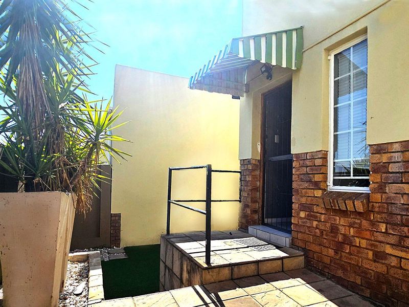 Why Wait? You can't afford to miss this opportunity in Radiokop!! - Photo 3