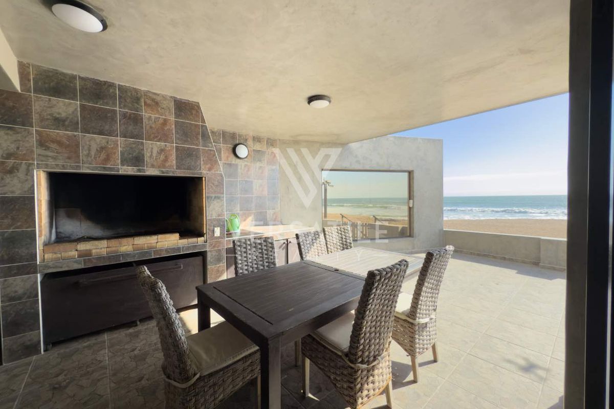 Luxury Beachfront Living – Exceptional 4 Bedroom Home with Unmatched Views - Photo 5