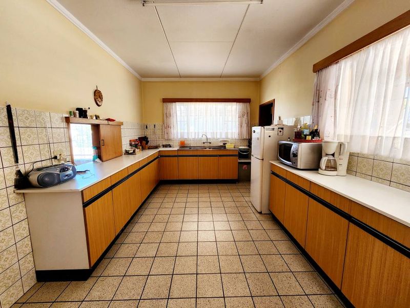 Old Pionierspark SUPER NEAT Home with Flat - Photo 5