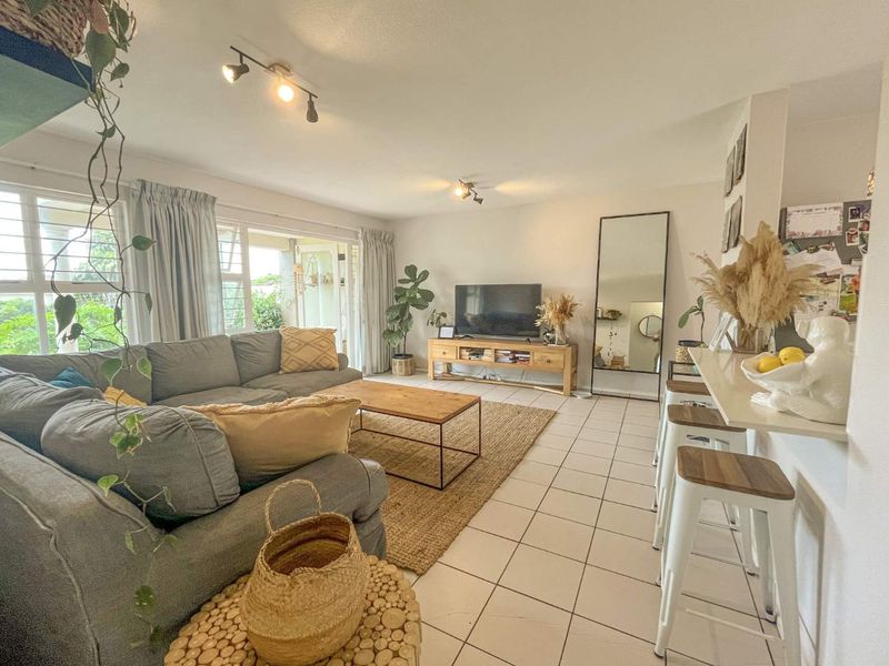 Immaculate garden Townhouse in Sought After Sedgefield! - Photo 2