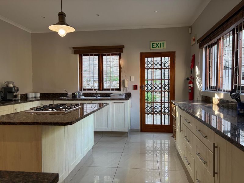 FOR SALE: The Old Barracks Boutique Guesthouse – Bathurst, Eastern Cape - Photo 10