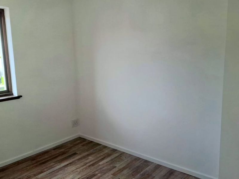 Unfurnished 2 bedroom/1 bathroom, ready to move in right away! - Photo 10