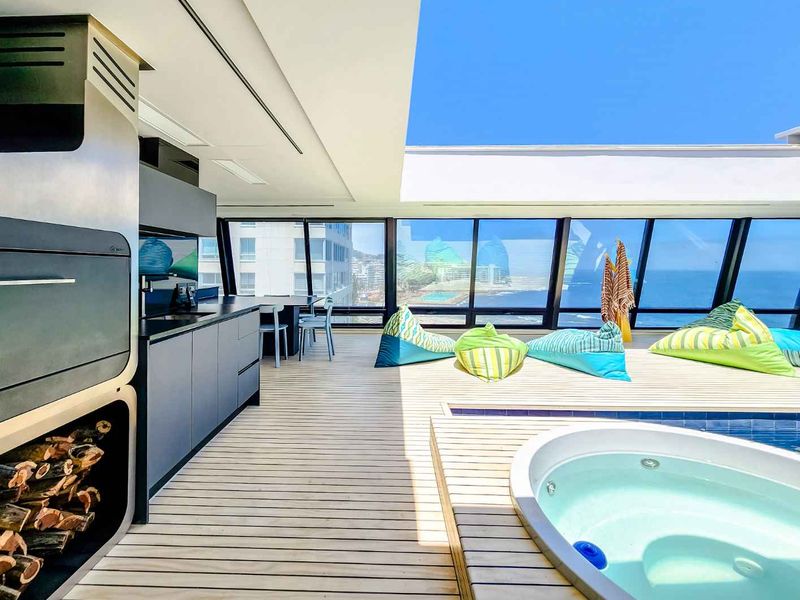 A Nautical Masterpiece – Where Opulence Meets the Ocean - Photo 6