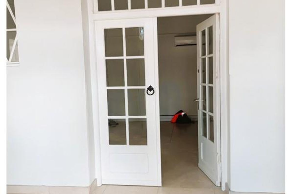 "Heritage Meets Ambition: Your CBD Office Sanctuary" - Photo 5