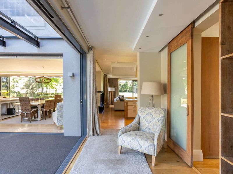 Elegant and Spacious Home on the 14th Fairway with Mountain and Pearl Valley Golf Course Views - Photo 9