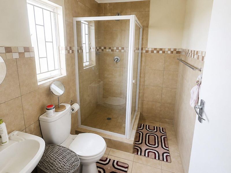 Beautiful 3-Bedroom Home for Sale in Leopard Rest - Photo 7