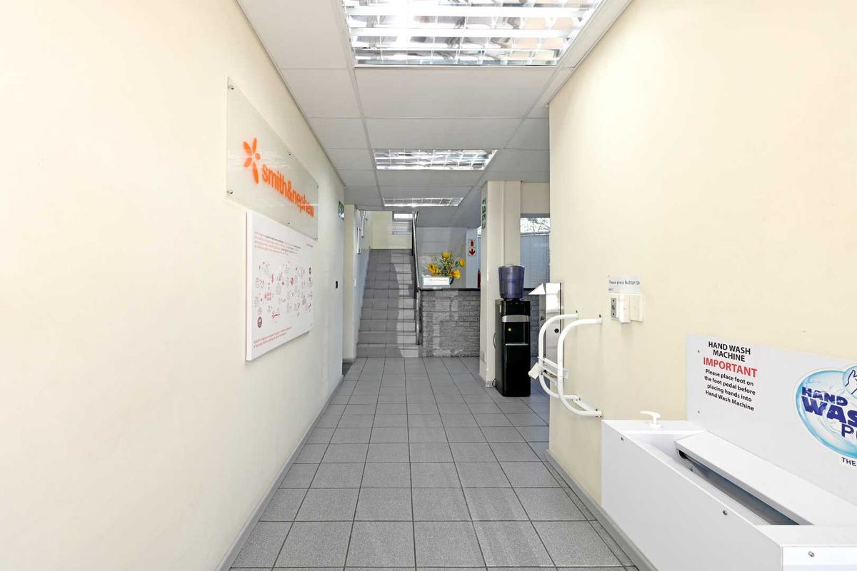 Strategic Industrial Facility in Montague Gardens – Built for Blue-Chip Operations - Photo 5