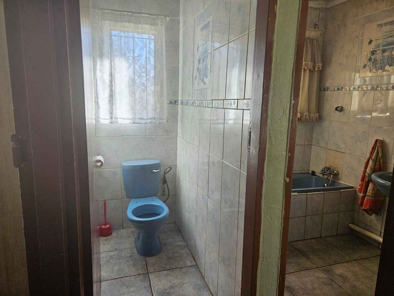 Home for sale - Photo 9