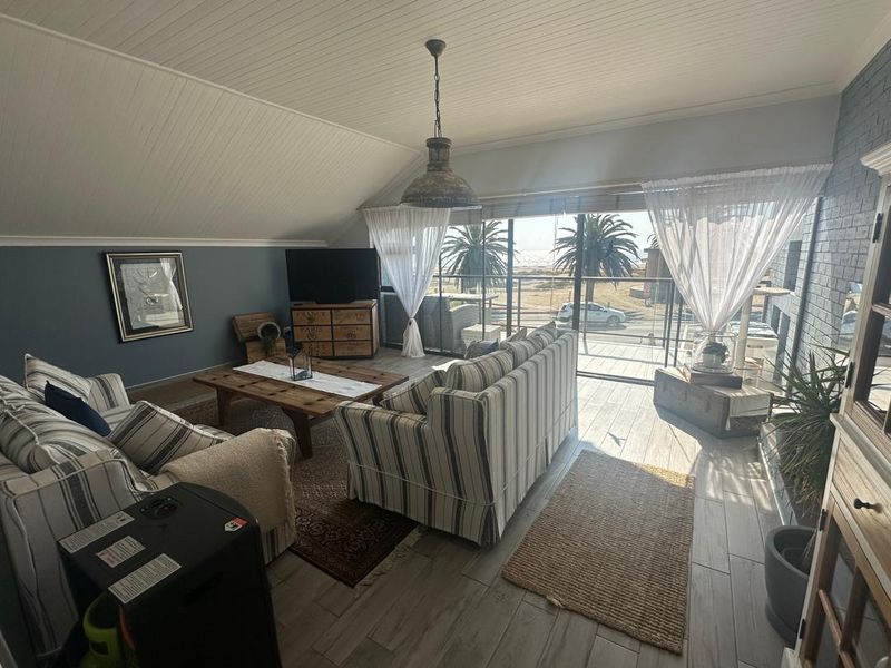 Beautiful House For Sale - Swakopmund - Photo 3