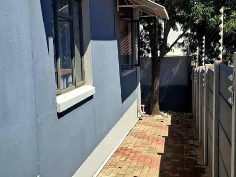 LOVELY FREESTANDING HOUSE IN KLEINE KUPPE - Photo 3