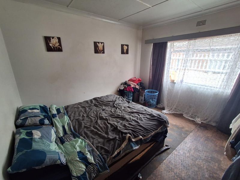 Two Matching Semi-Detached Homes on One Stand in West Turffontein - Photo 5