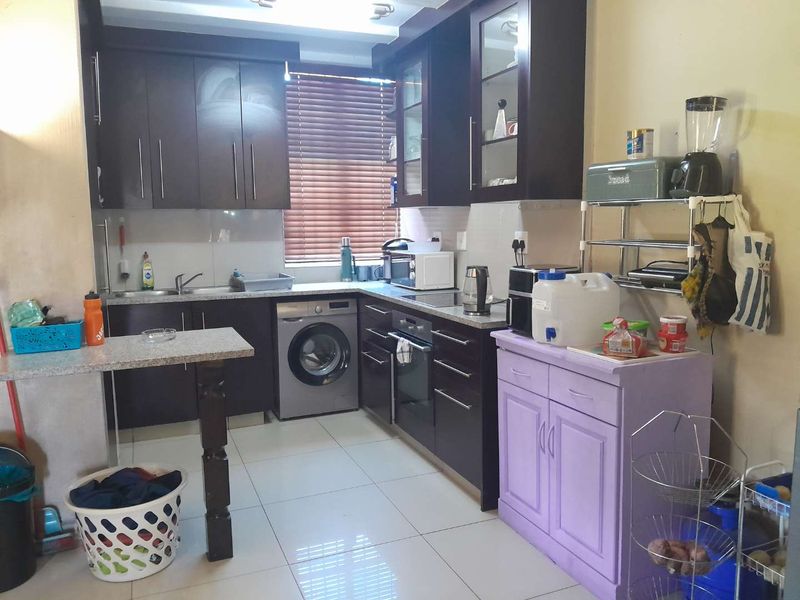 2 Bedroom Townhouse for Sale in The Hill - Photo 6