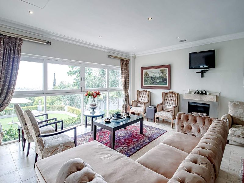 Guesthouse in Groenkloof offering amazing views - Photo 8