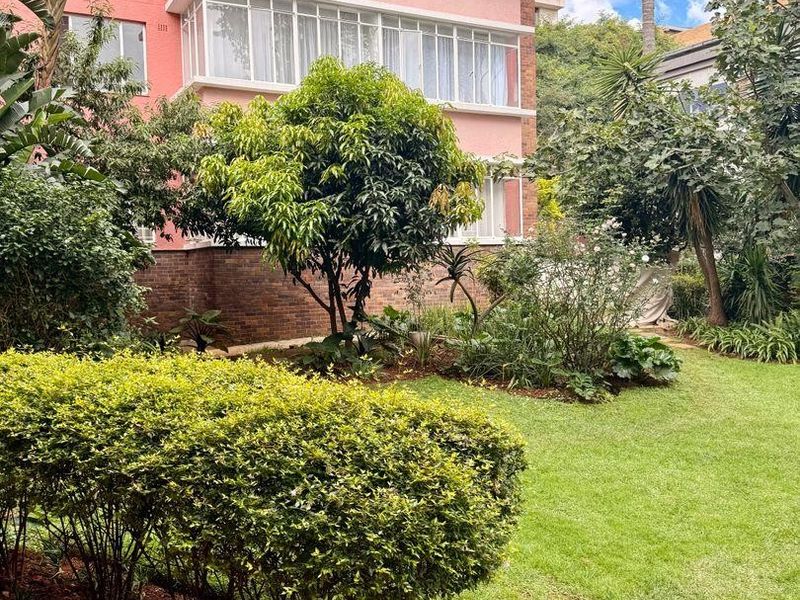 Light-Filled One Bedroom Semi-Furnished Apartment in Tyrwhitt Avenue, Rosebank - Photo 6