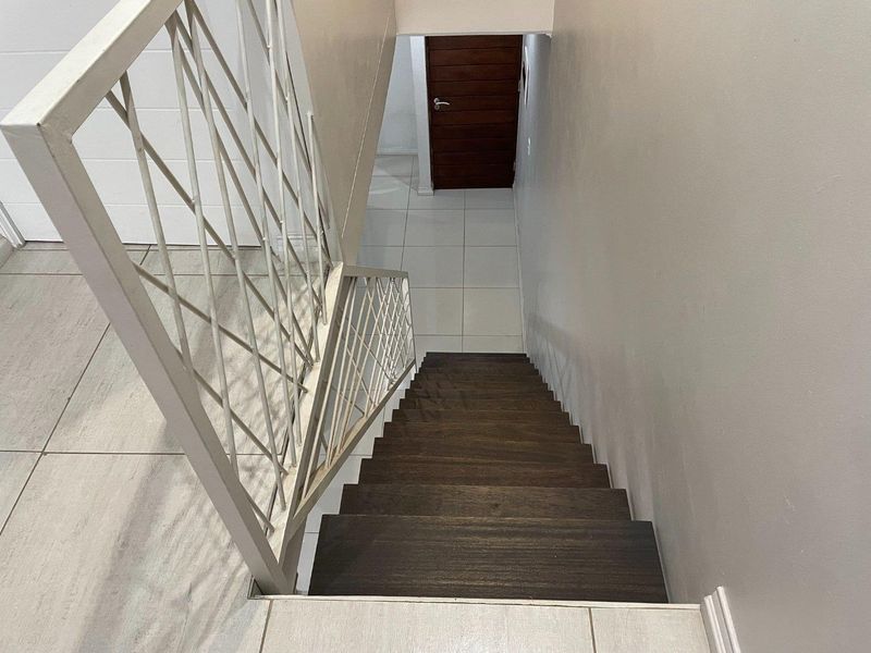 Modern two bedroom DUPLEX apartment - Photo 9