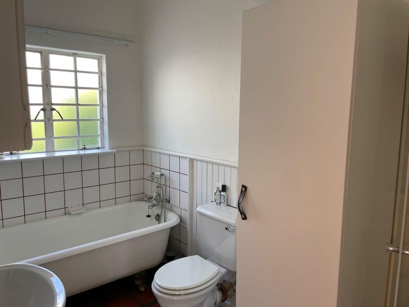 Huge property in Windhoek City Centre Office zoned! - Photo 5