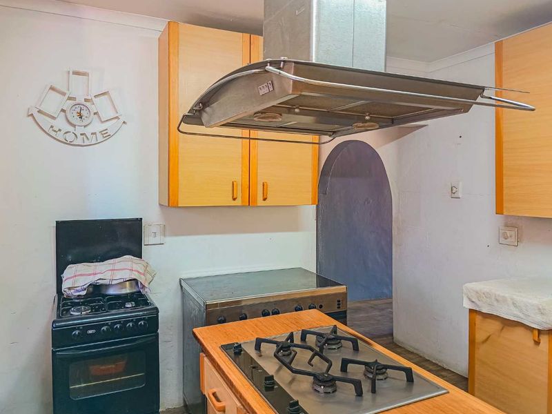 3 Bedroom family home - Photo 9