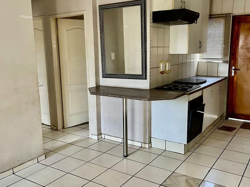 Beautiful home for Sale - Photo 5