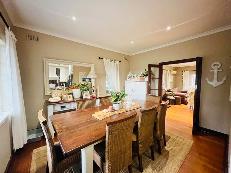 Hendra - Spacious 3-Bedroom Home with Pool, Garden & Home Office - Photo 8