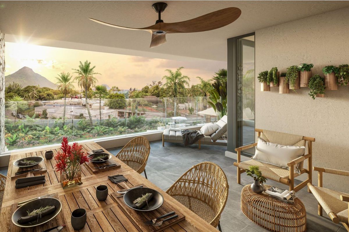 WEST COAST LUXURY APARTMENTS - Photo 3