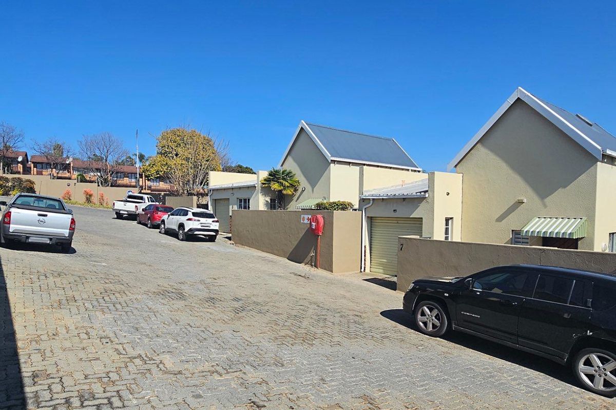 Why Wait? You can't afford to miss this opportunity in Radiokop!! - Photo 2