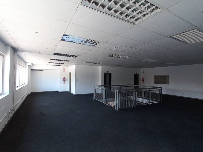 1,008m2 Secure Industrial Space Available in Isando's Premier Business Park - Photo 5