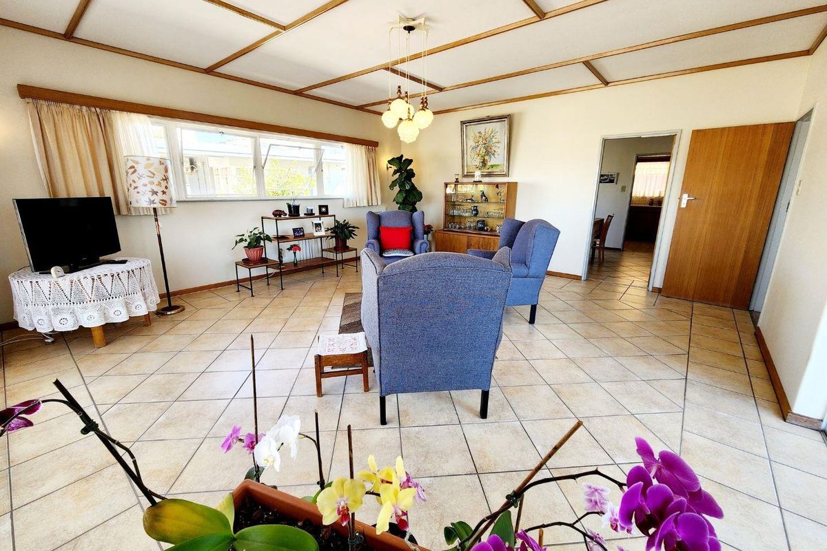 Old Pionierspark SUPER NEAT Home with Flat - Photo 4